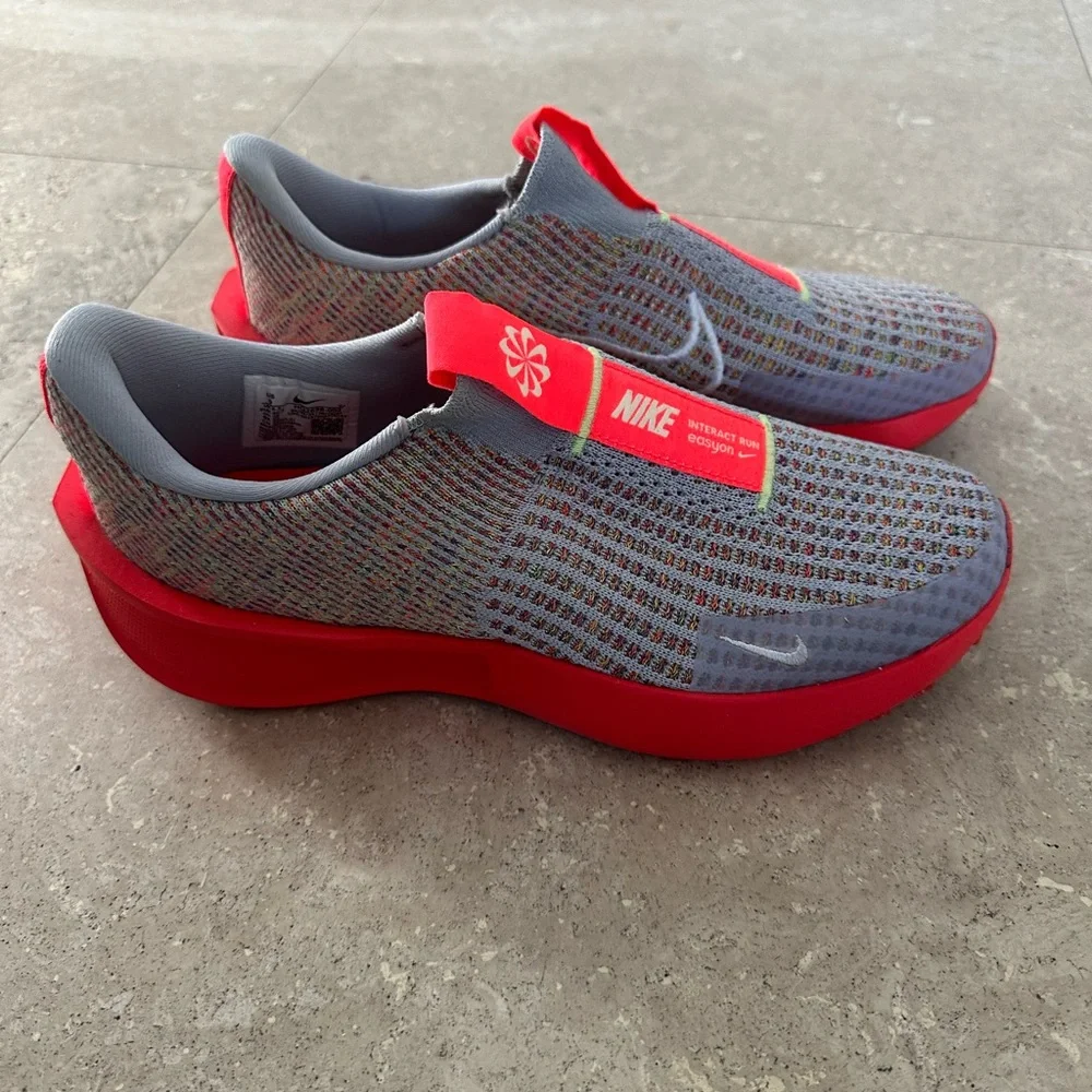 Nike Women's Red and Gray Sneakers - Picture 2 of 4